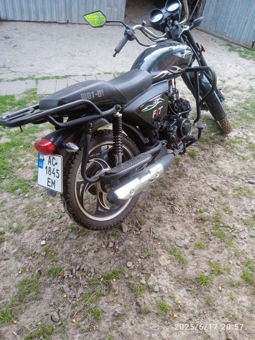 Продам мустанг фіт