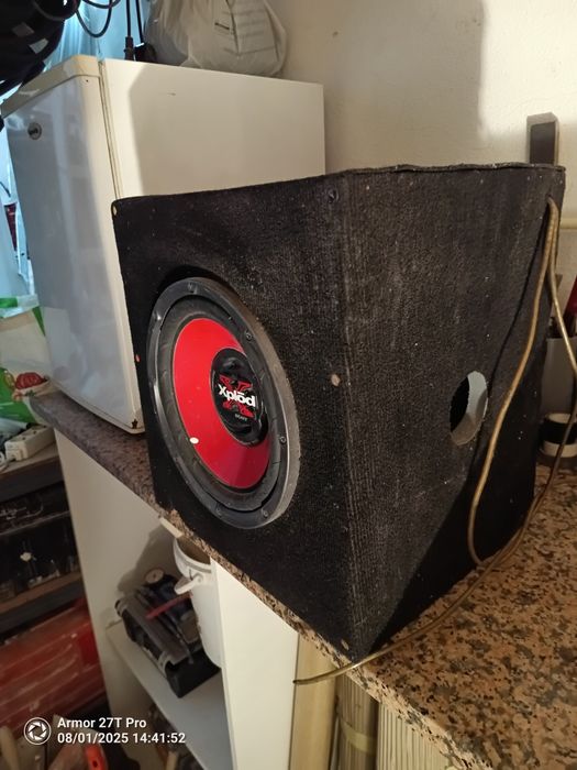 Subwoofer  e coluna