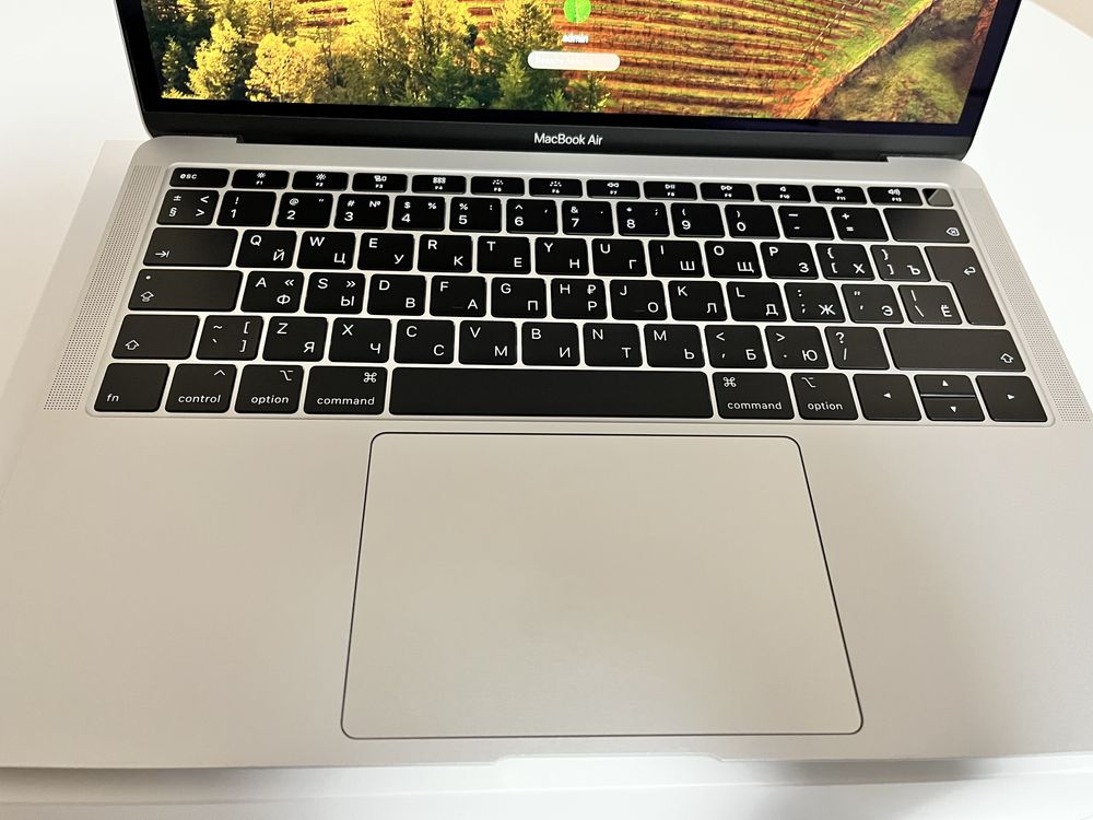 MacBook Air 13 Silver 1,6GHz/8Gb/128Gb A1932 09/2019 MVFK2UA/A
