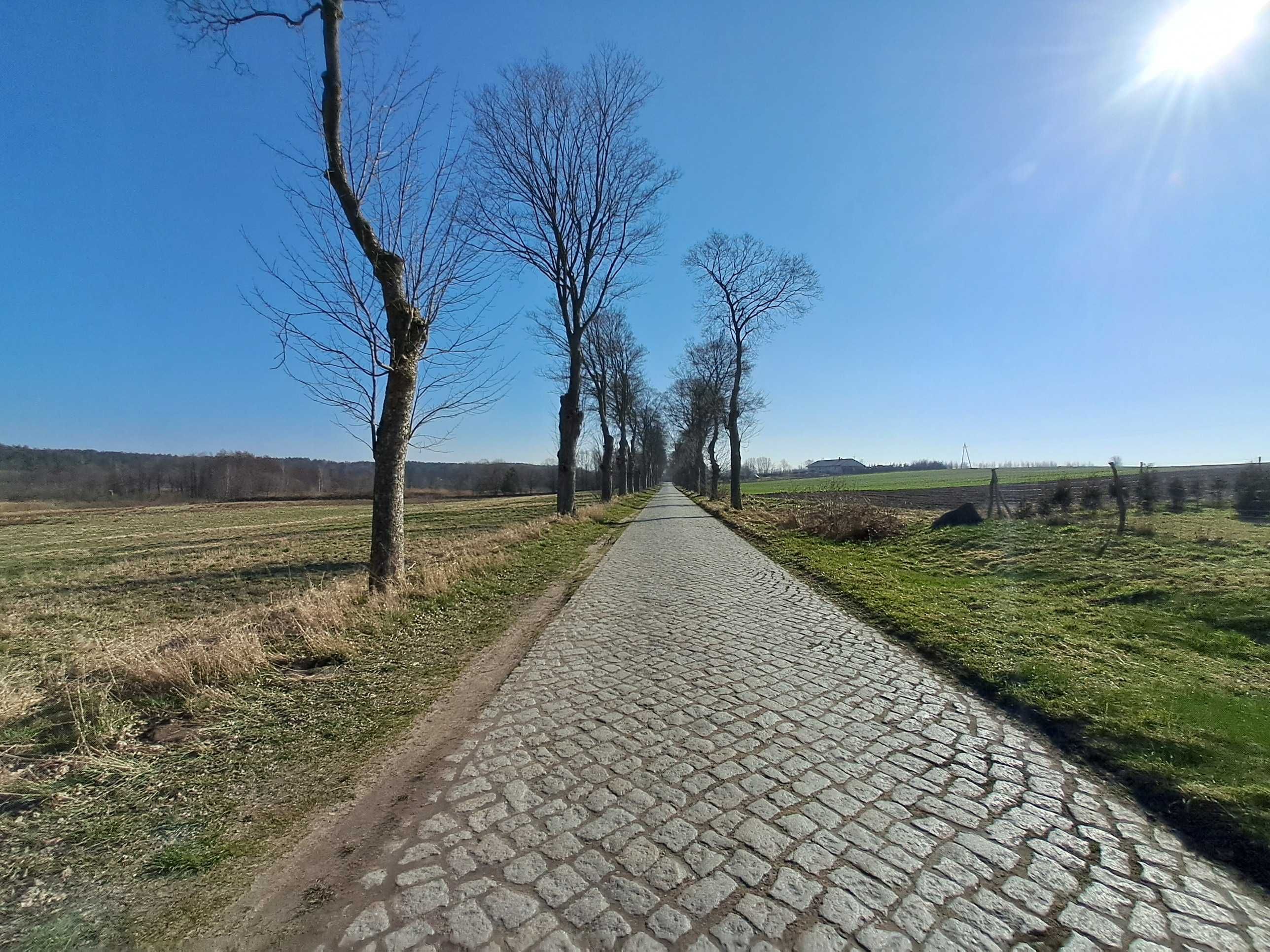 działka budowlana Nieżyn z warunkami zabudowy k. Kołobrzegu