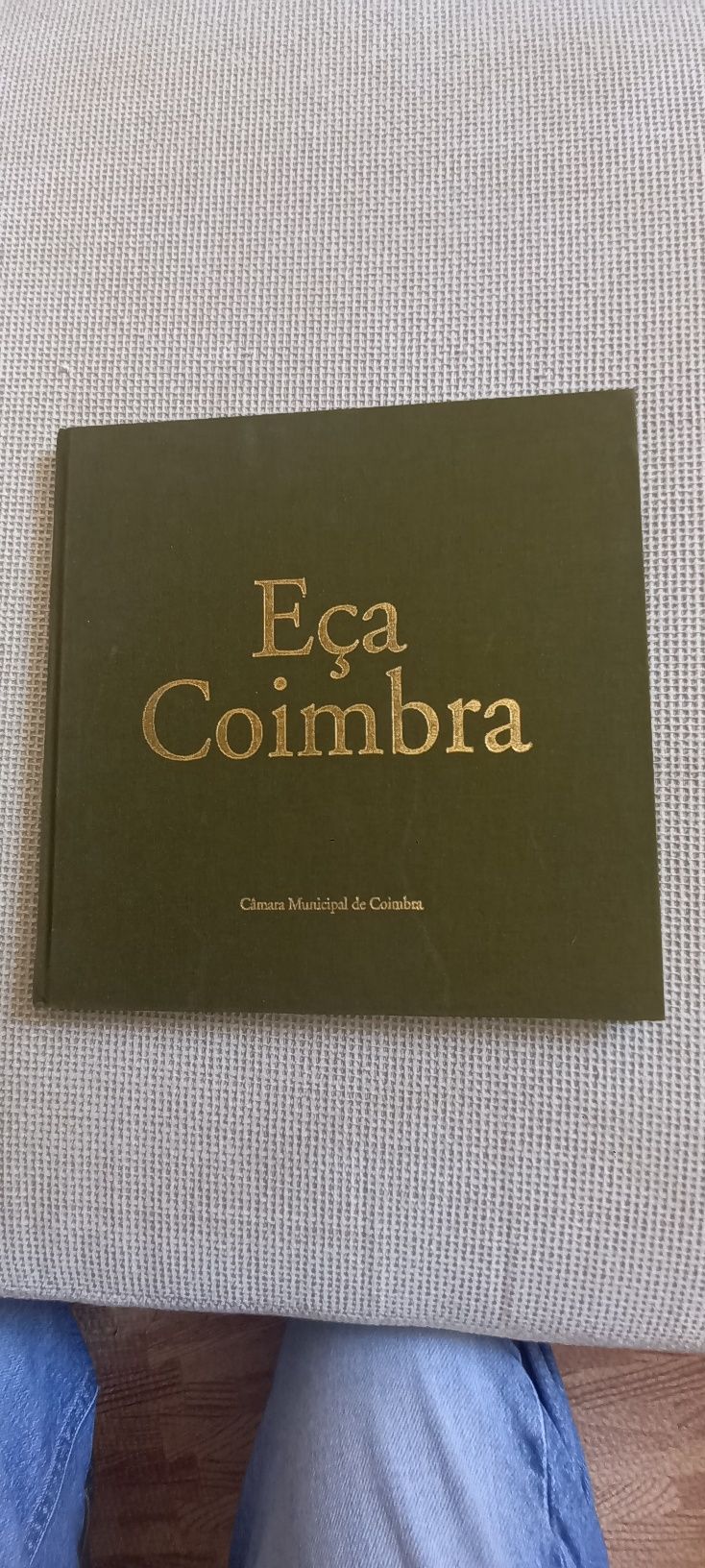 Várias fotos de Livros sobre Coimbra. 15.00 cada.