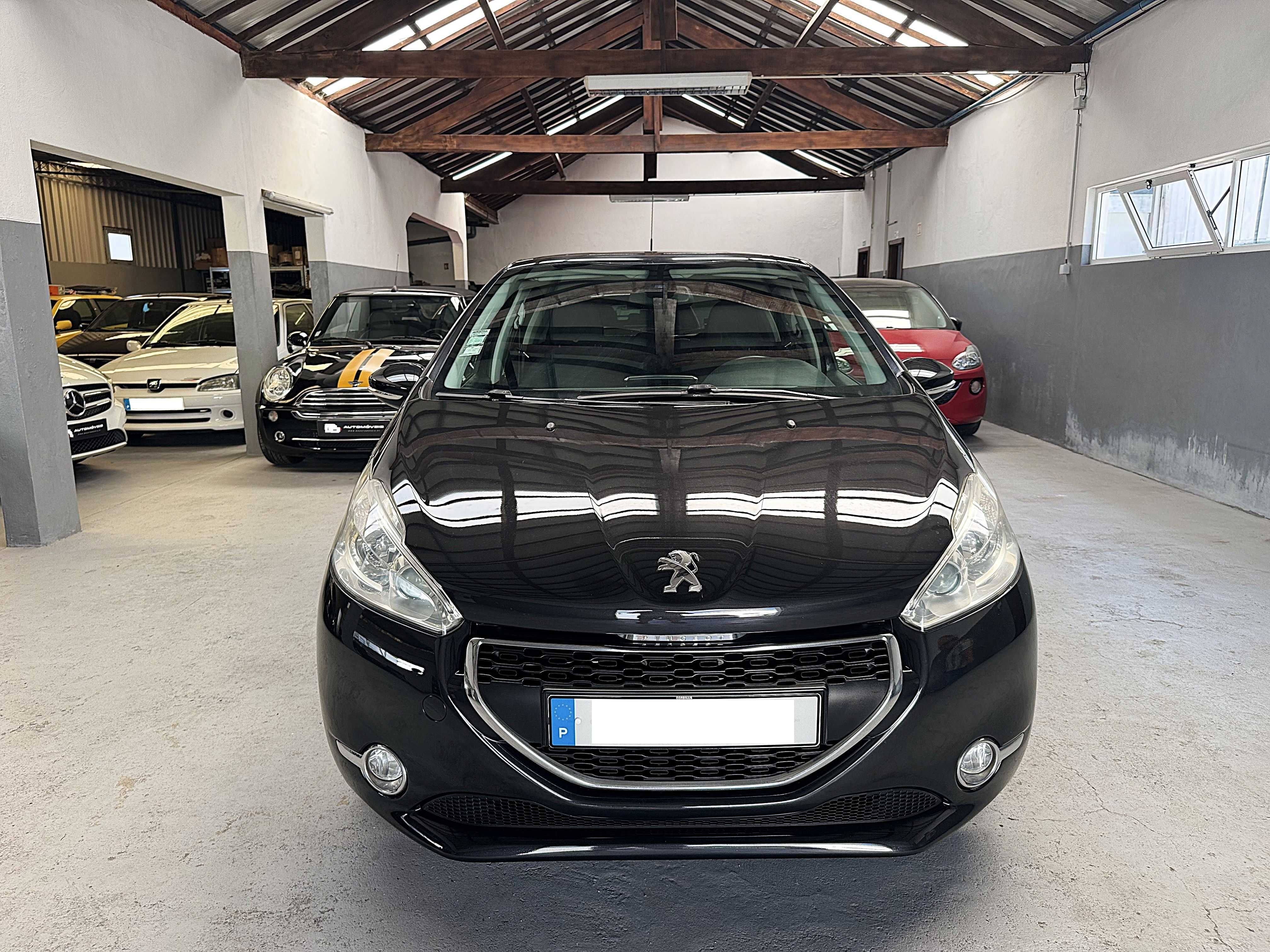 Peugeot 208 1.4 VTI Allure Nacional
