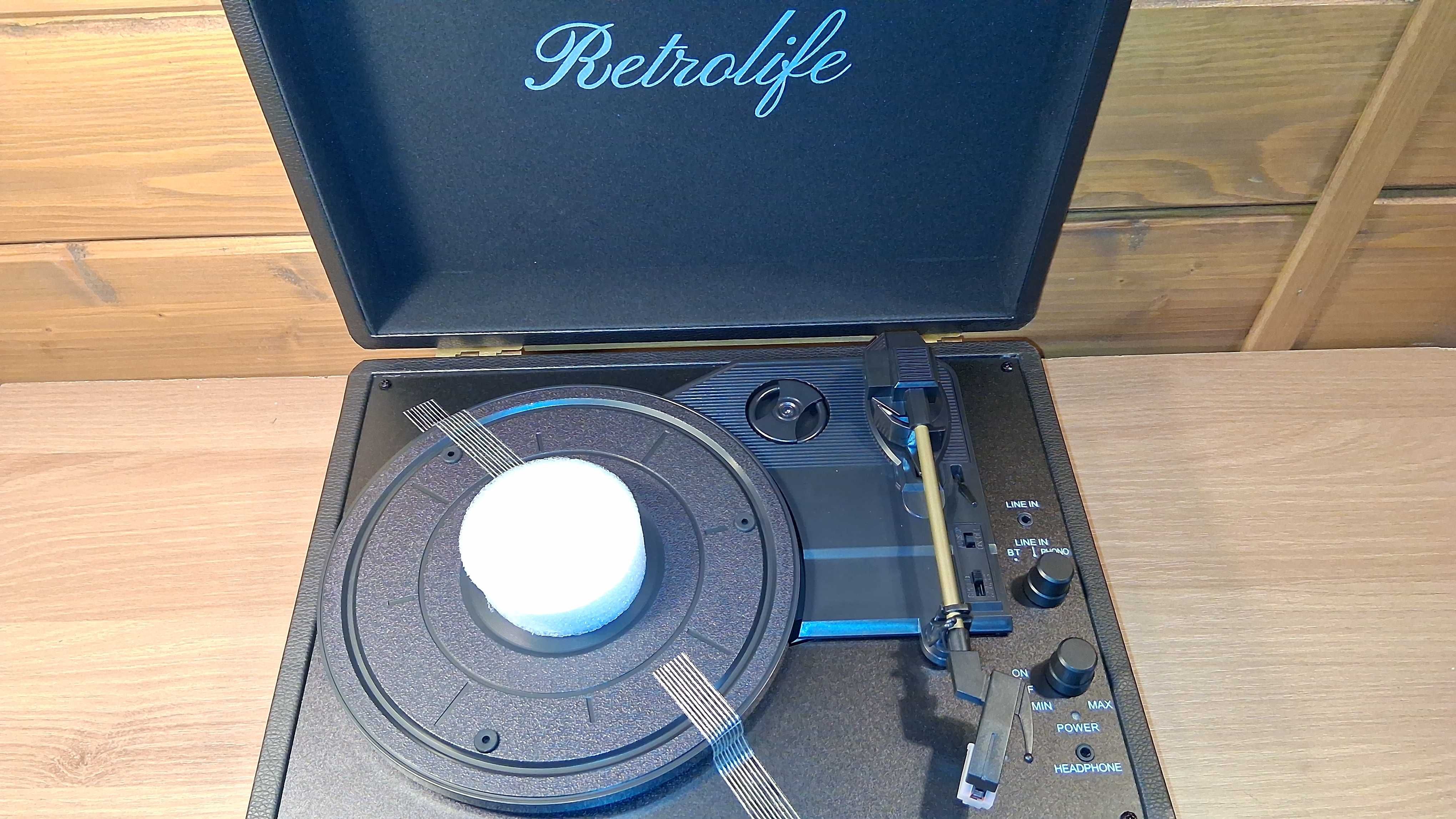 RETROLIFE R609 - Vintage Suitcase Bluetooth Turntable - Czarny