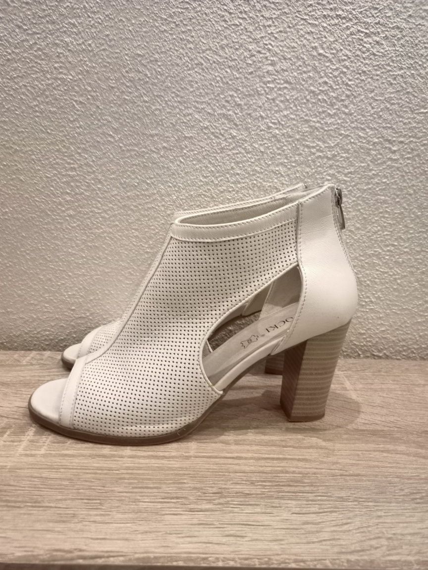 Buty Botki Sandały z cholewką Lasocki rozmiar 39