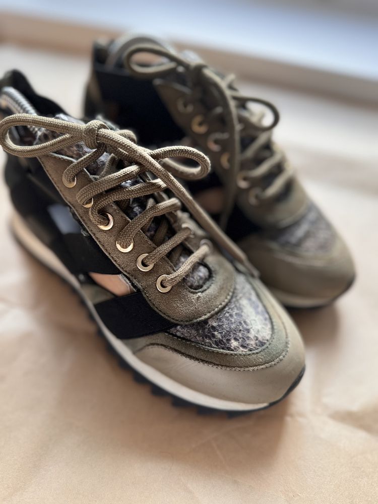 Elisabetta Franchi sneakersy r.37