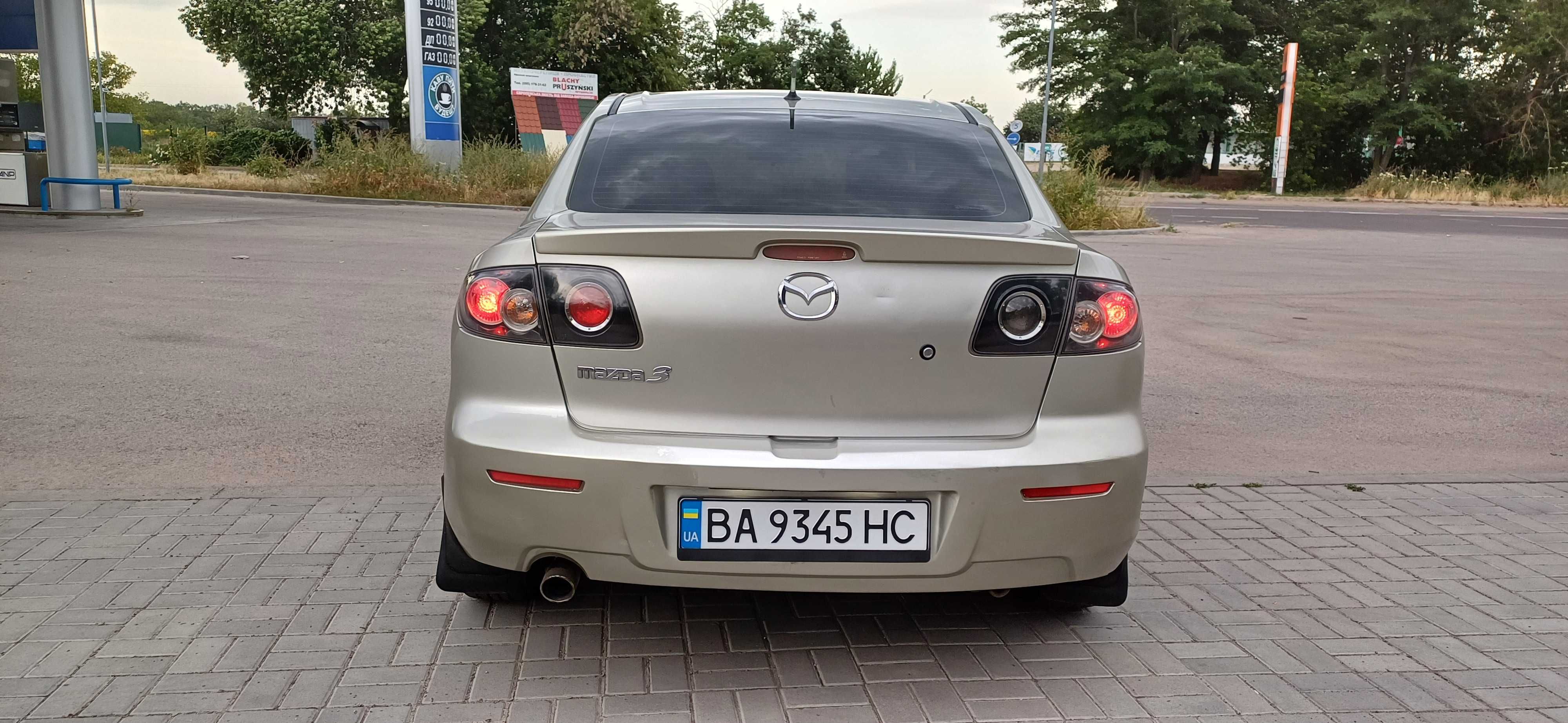 Mazda 3 Автомат 1.6 ГАЗ-Бензин офіційна у відмінному стані