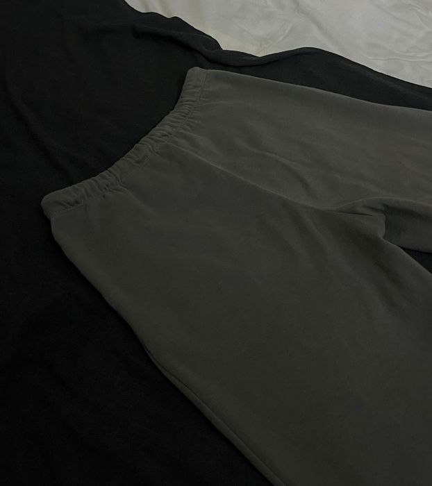 Теплі темно-сірі штани