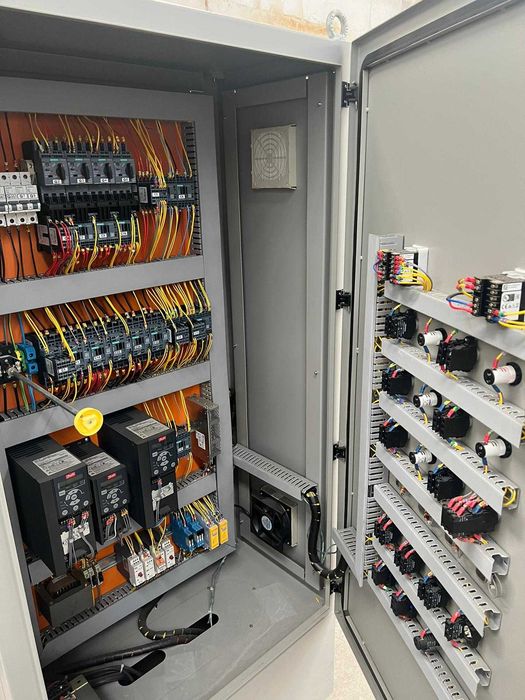 MÁQUINA INDUSTRIAL DE EMBALAGEM AUTOMÁTICA