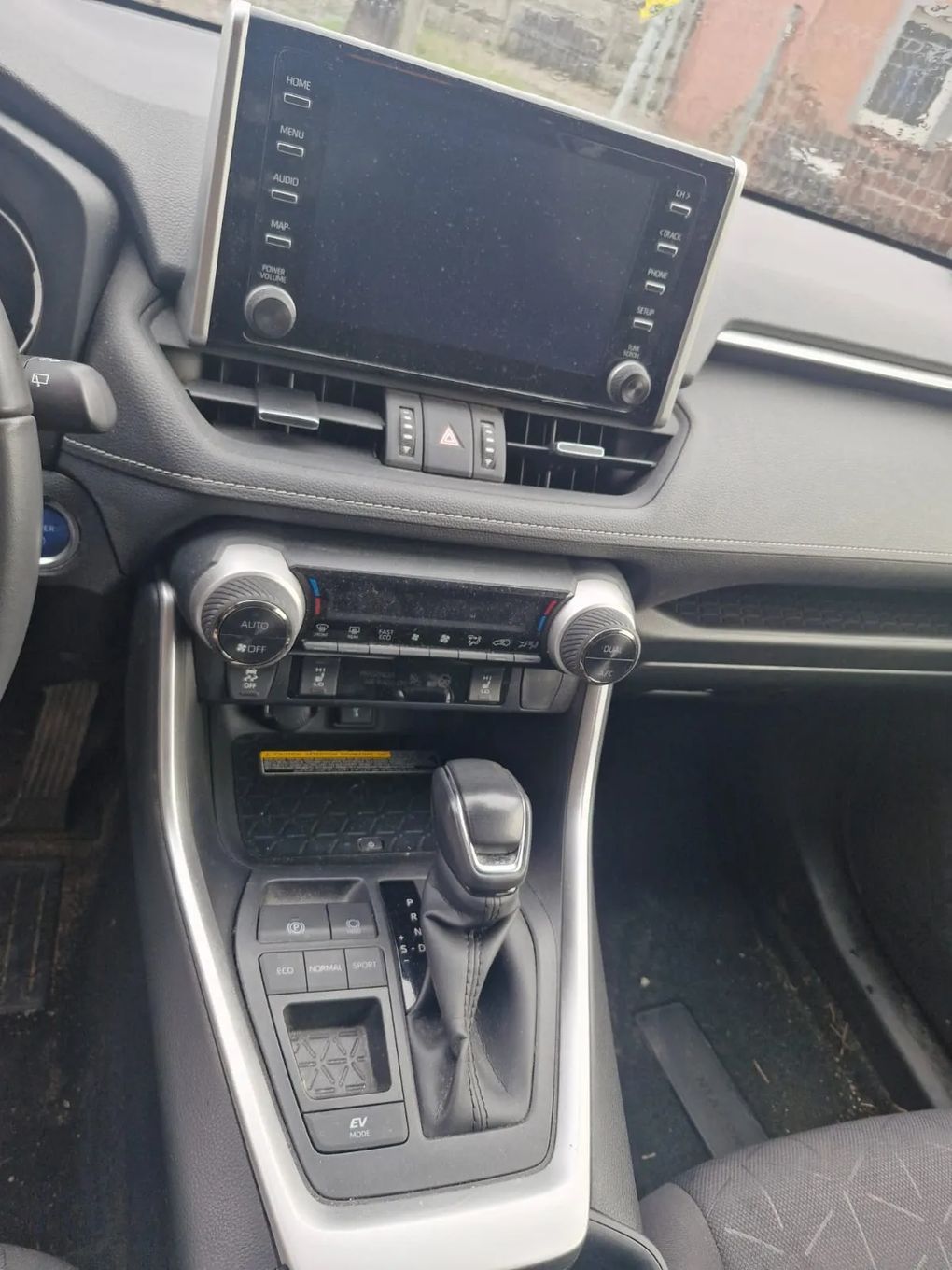 Toyota RAV4 Toyota RAV4 2022 – Uszkodzona, na chodzie, serwisowana – Salon Polska