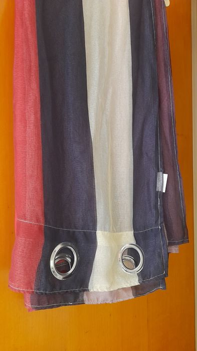 2 cortinados com argolas em organza 2,60x1,40 m - ÚLTIMOS DIAS