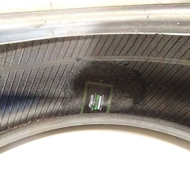 4x 215/60 R17C Hankook LV  opony zimowe 8 mm / kurier montaż