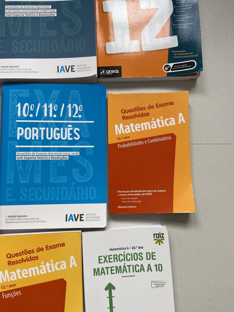 Livros de preparacao para exames de Matematica, Fisica e Quimica e Por
