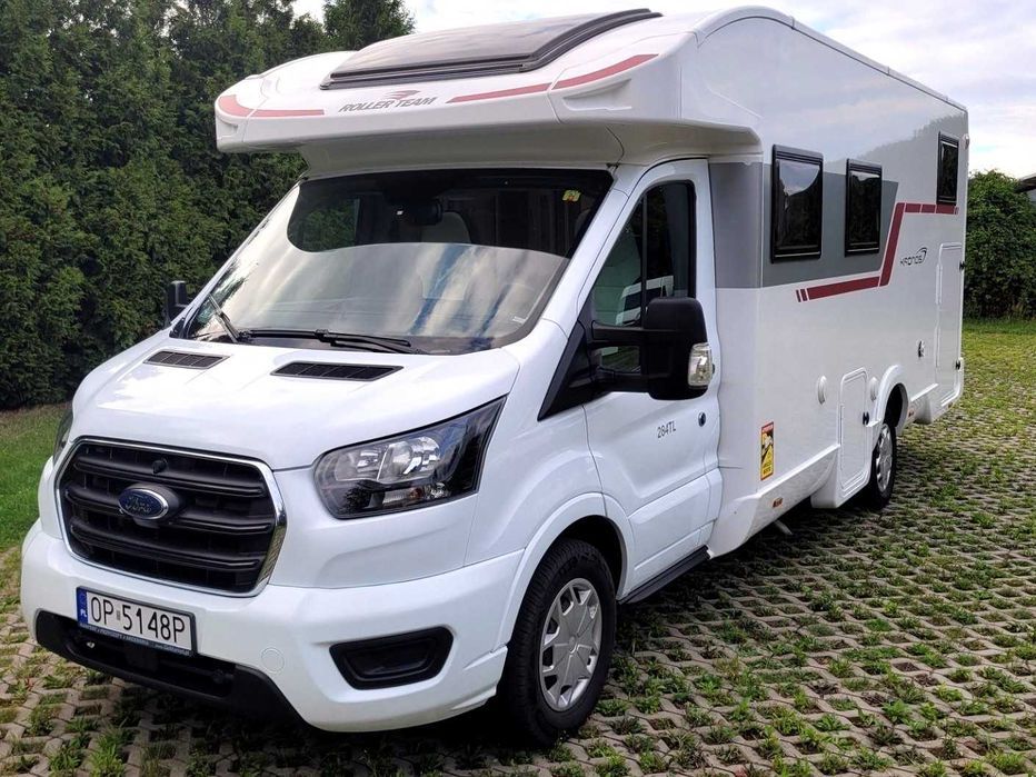 Wynajem kampera RollerTeam 5os 170KM, automat, klimatyzacja 4x rowery