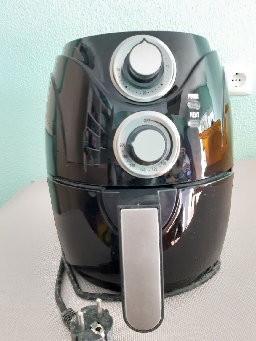 Air fryer como nova, frita sem óleo