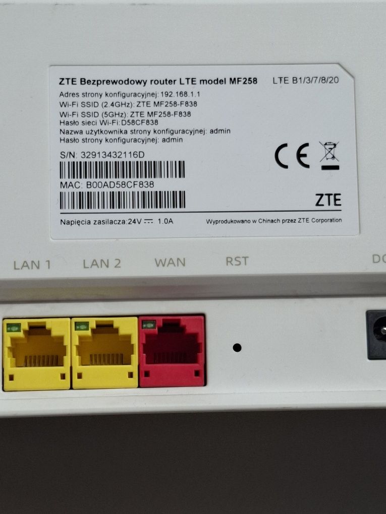 ZTE bezprzewodowy router LTE model MF258