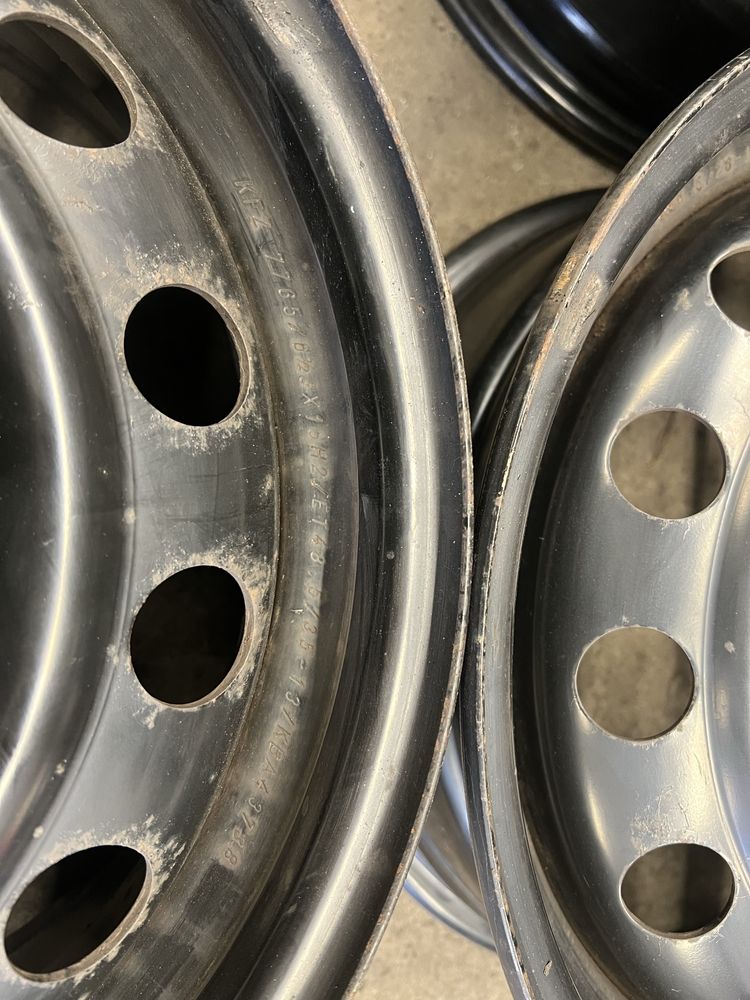 Felgi stalowe z czujnikami TPMS 6.5Jx16H2 5x114.3 ET48 Toyota  Hyundai