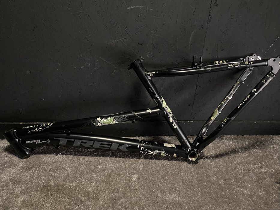 Rama Trek Skye S 26” trekking miejski