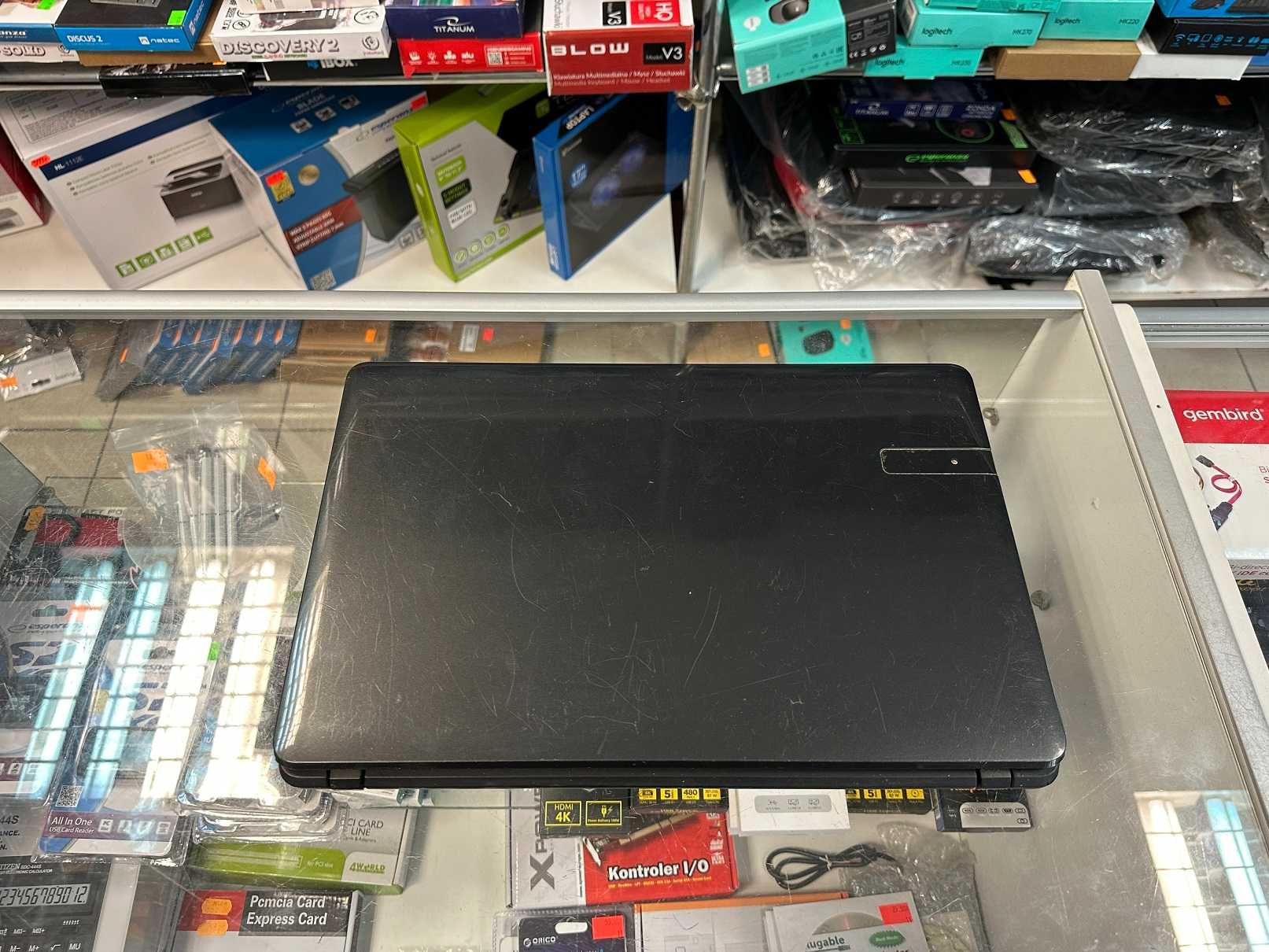 Laptop ACER Gateway NE51B