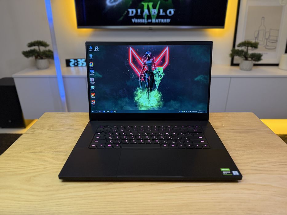Razer blade 15, gtx1070, core i7, 512gb, 144hz