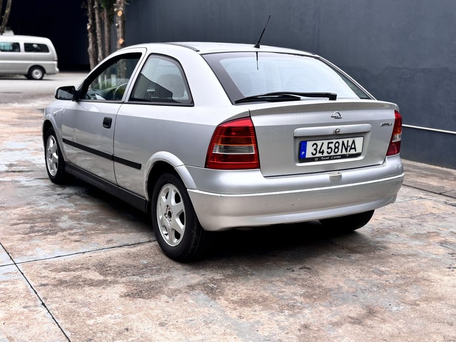 Opel astra 1.6 gasolina