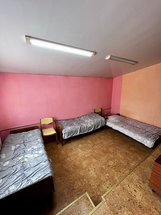 Здам ліжко-місце правий беріг, Краснопілля, 12 Квартал