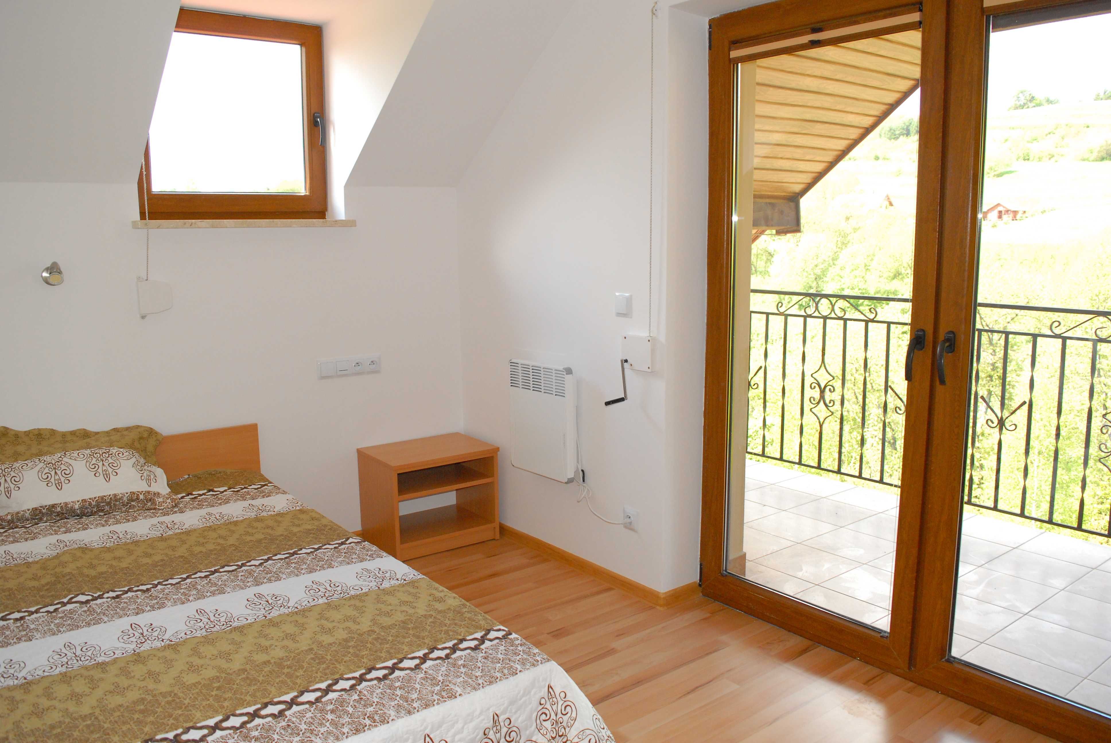 POWRÓCISZ TU  -  bieszczady, polańczyk,  zalew solina,  apartamenty