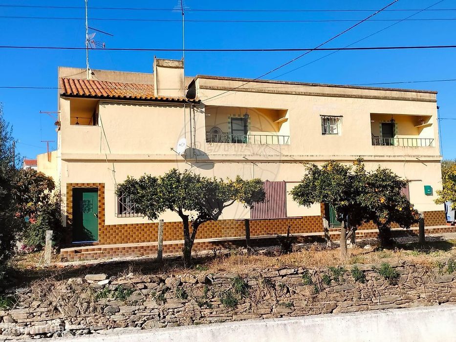 Moradia T6 para venda