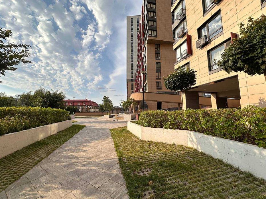 Бізнес клас.   ЖК TIME.  2к-75кв. Центр. Площа Украинских Героїв 10хв