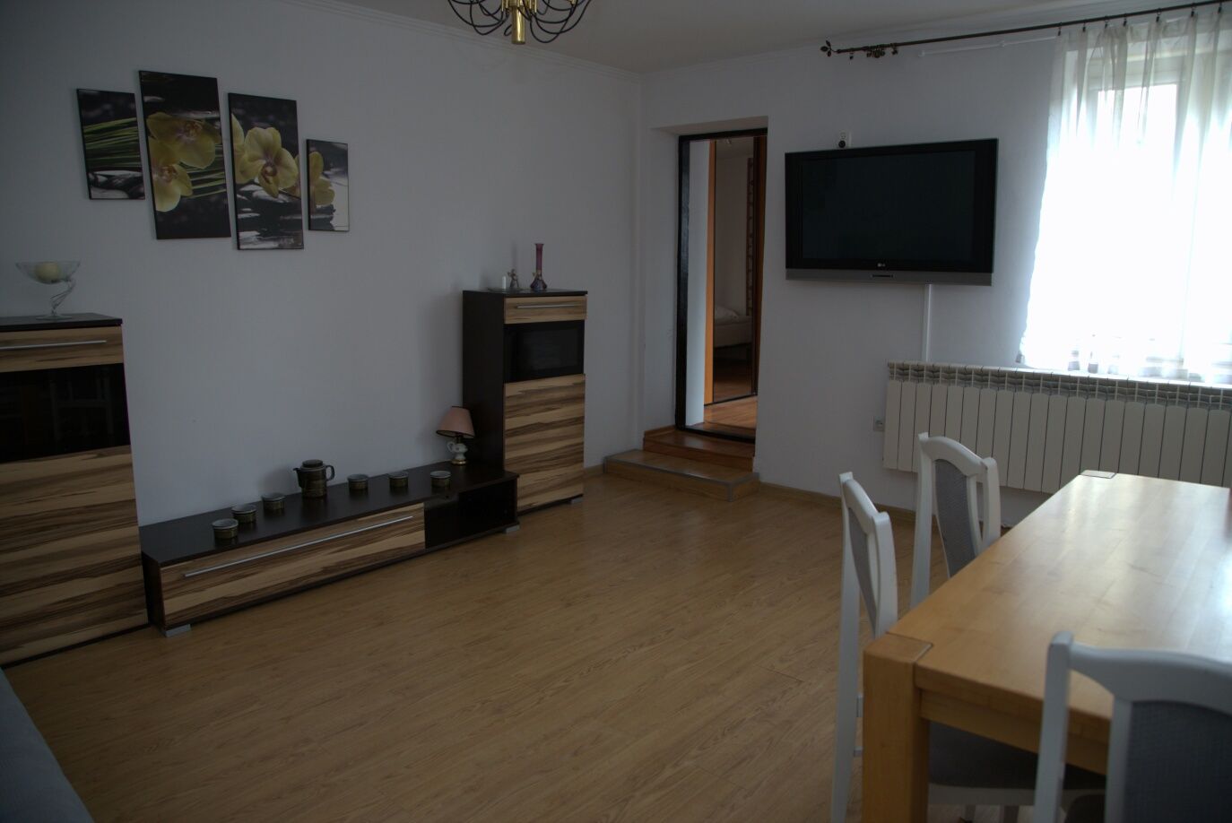 Apartamenty kwatery noclegi pokoje mieszkania hostel pensjonat Noclegi