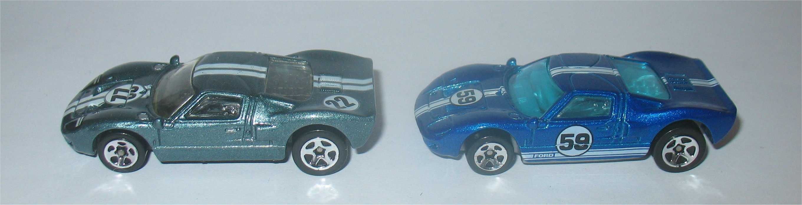 Hot Wheels - 2 Ford GT-40 (1999 e 2007)