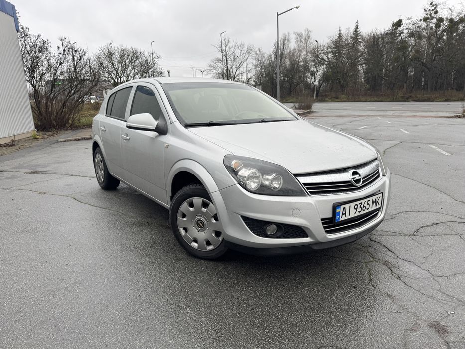 ОпельАстра Аvtomat