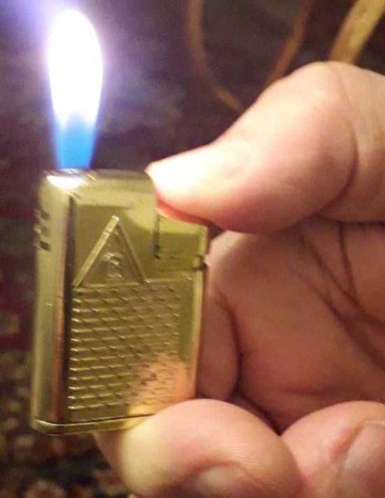 Zapalniczka do papierosów