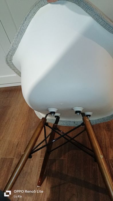 Fotel krzesło wygodne tapicerowane