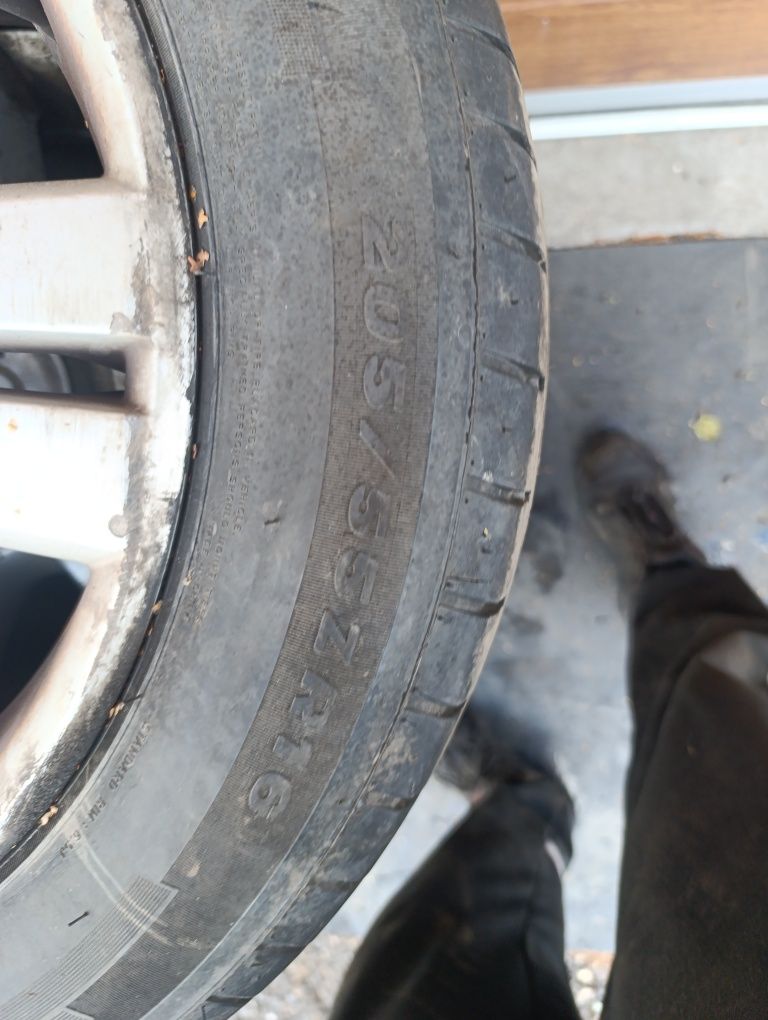 Aleusy koła alufelgi VW t5 t6 5x120 205/55/16