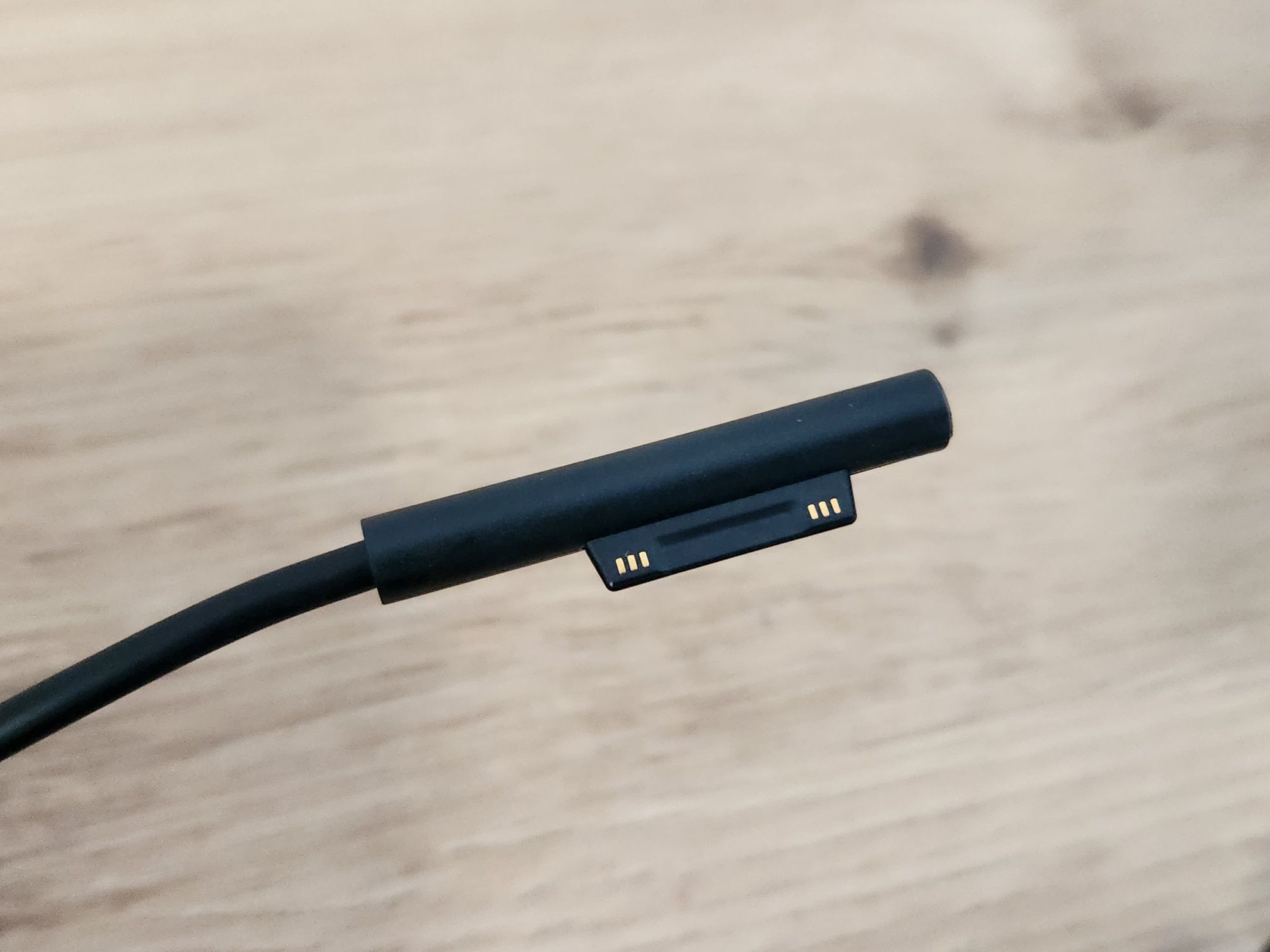 Блок живлення / зарядка Microsoft Surface Pro/Book/Laptop 65W 15V 4A