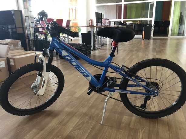 Bicicleta Nacional Qüer Infantil roda 20 com 6 mudanças