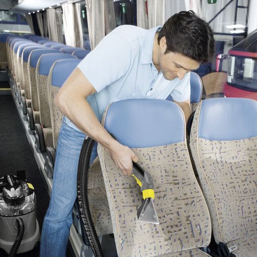 Karcher puzzi 10/1 profesjonalny odkurzacz piorący do tapicerki