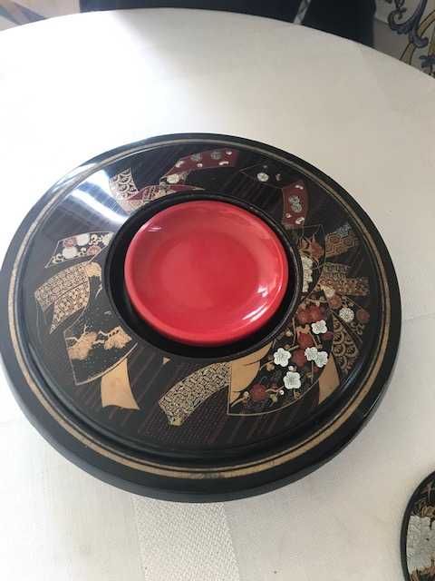 Caixa chinesa antiga