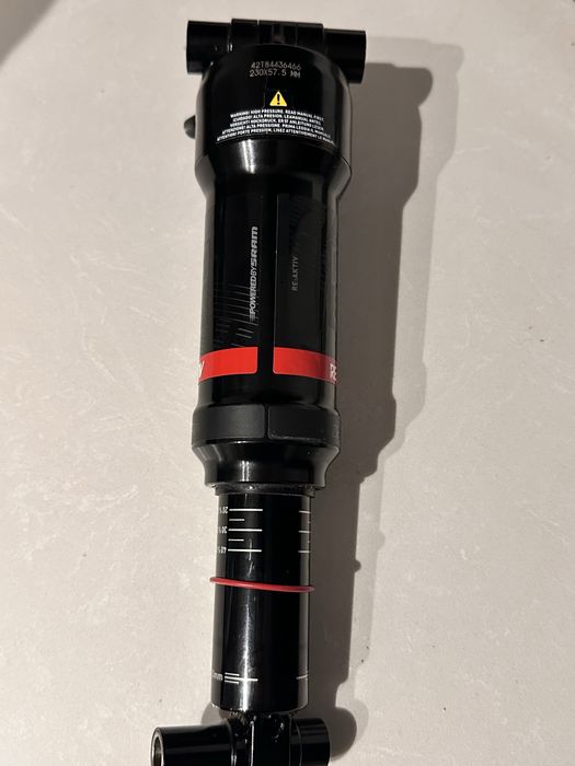 Rockshox Deluxe rt3 230x57.5