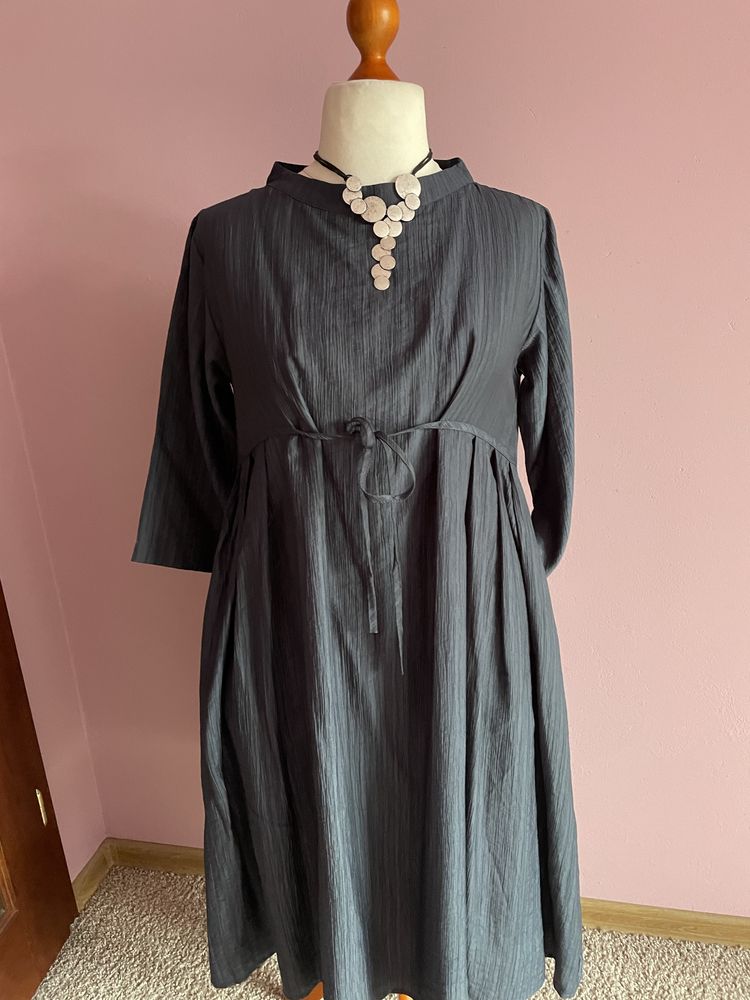 Delikatna sukienka mgiełka Wendy Trendy 40/42/44/46