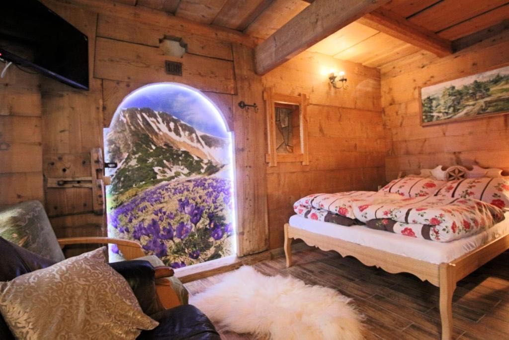 Góralski Domek Waluś - Zakopane Centrum - Krupówki 37b - 693_864_542 -