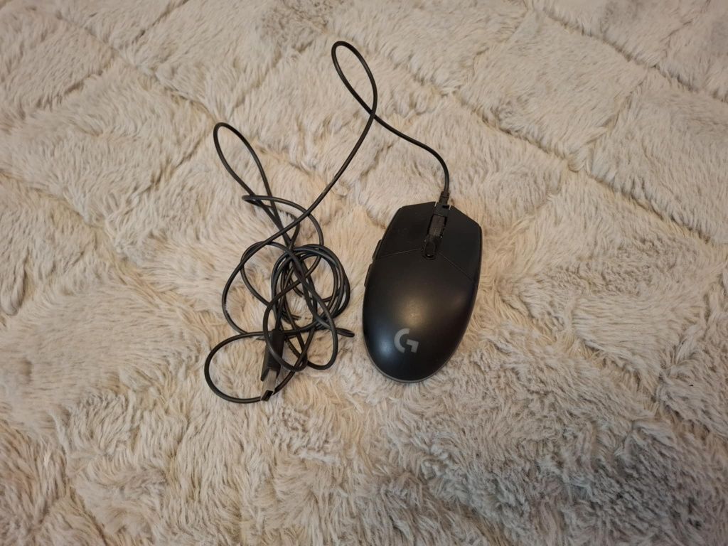 Myszka logitech g203 lightsync