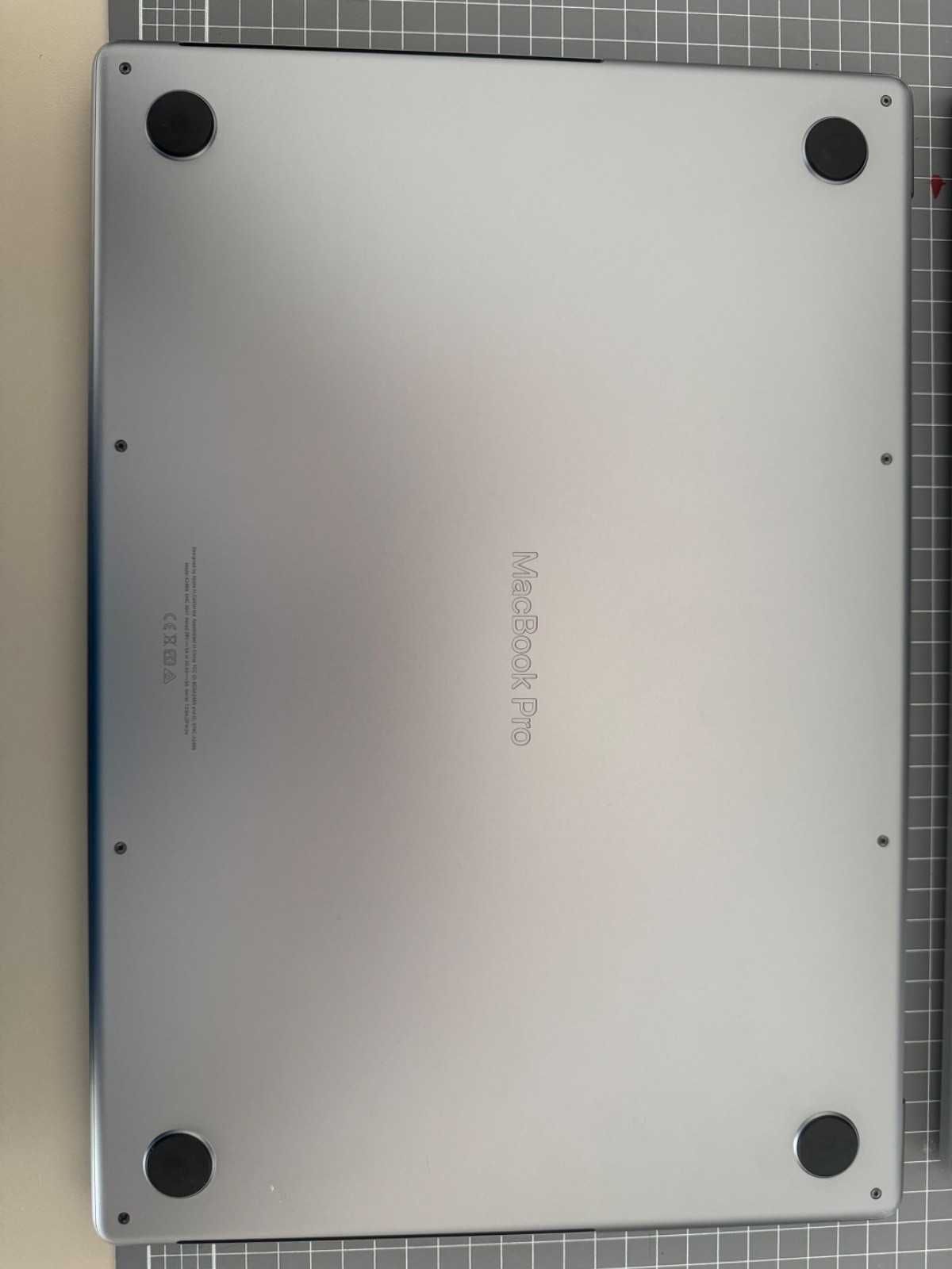 MacBook Pro M1 MAX 16 cali 64GB RAM 1TB SSD IDEALNY