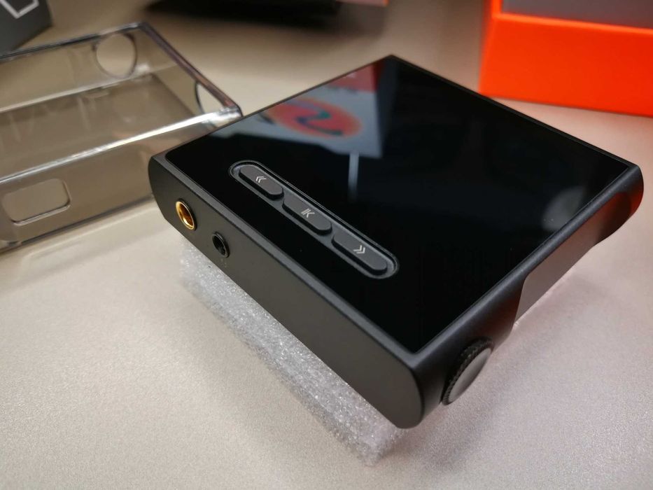 Shanling M1 S Preto + Sony MDR-XB75AP + capa silicone