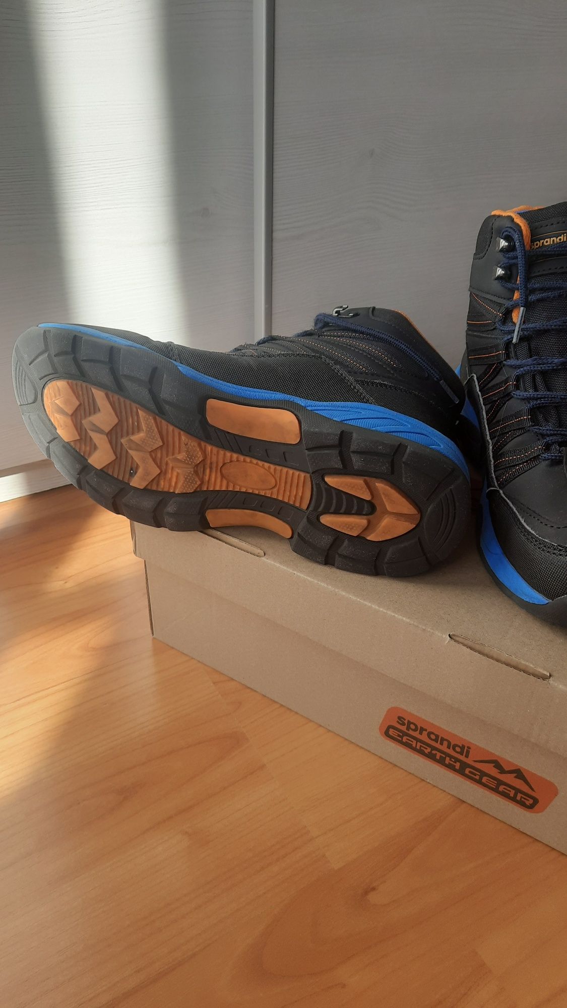 Buty zimowe chlopięce roz.39 wodoodporne