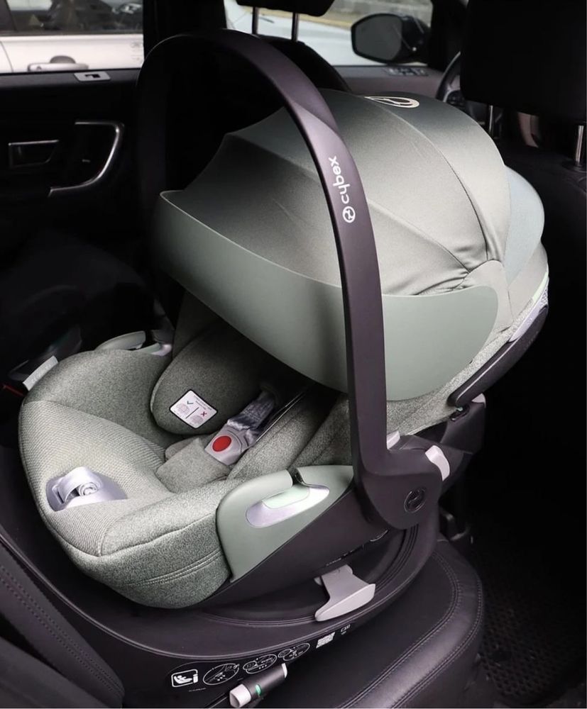 Автокрісло Cybex Cloud T Plus