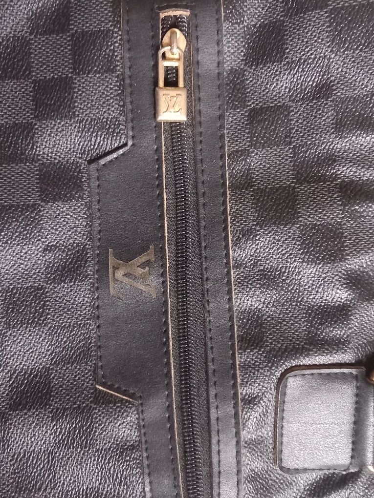 Louis Vuitton torebka nerka meska