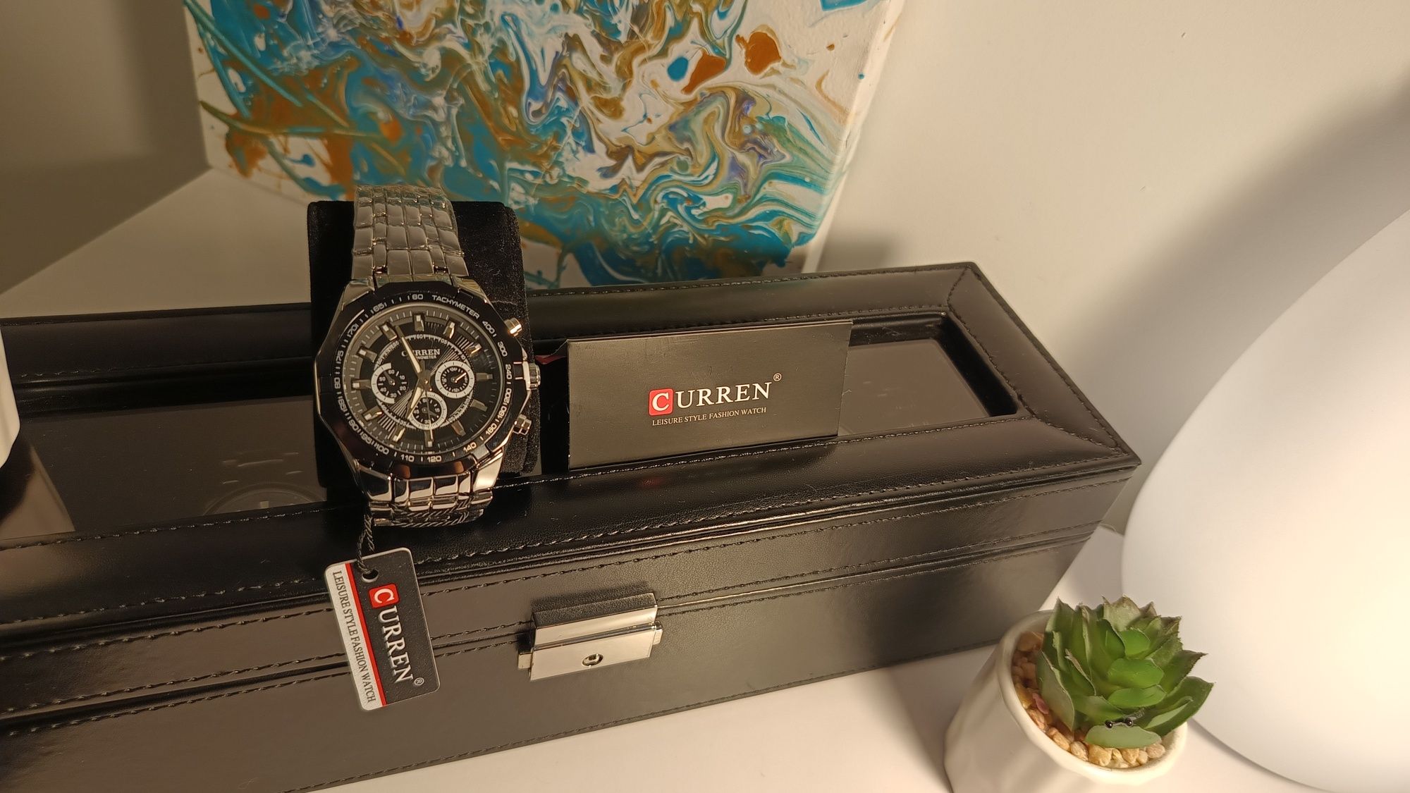 Zegarek Nowy klasyczny czarny 
Posiadam na sprek Marka: CURREN