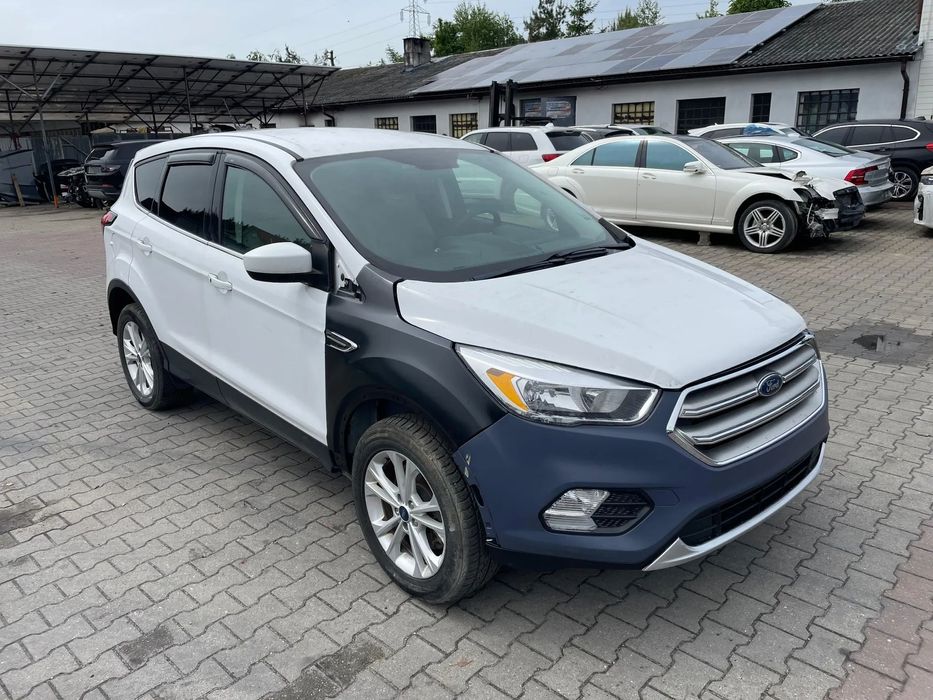 Ford Kuga Ford Kuga 2.0l 4x4 - Po akcyzie i opłatach Faktura