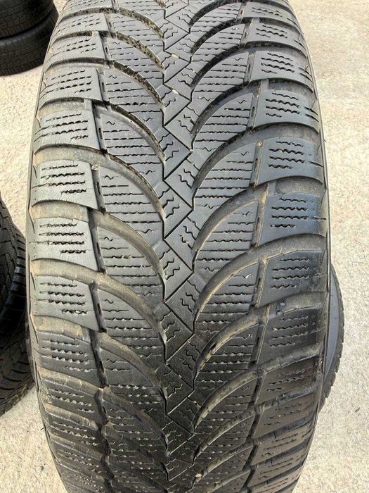 Шини Б/У 205/60 R16 Nexen